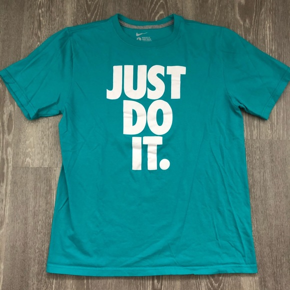nike just do it stacked tee